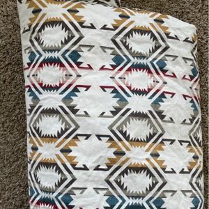 Pendleton Southwestern Geometric Cotton Queen Flat Bedsheet White Blue Red Gold